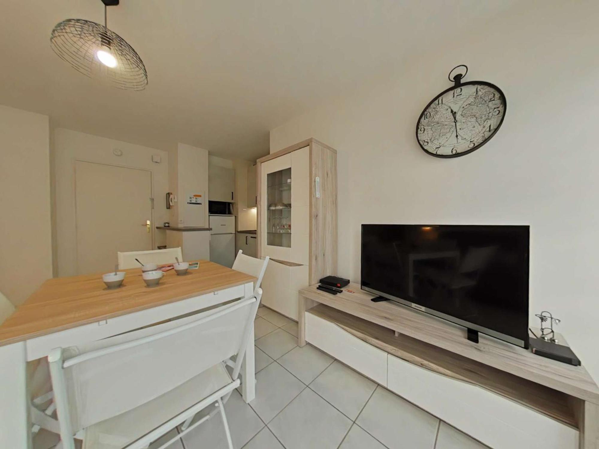 Appartement 2 Pieces Avec Parking Prive, Proche Plage Et Commerces, Saint-Gilles-Croix-De-Vie - Fr-1-224-783 Exterior foto